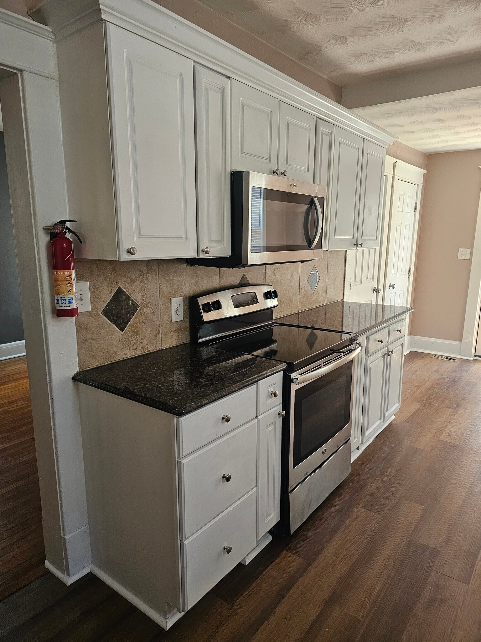 Building Photo - 3625 Nottaway St