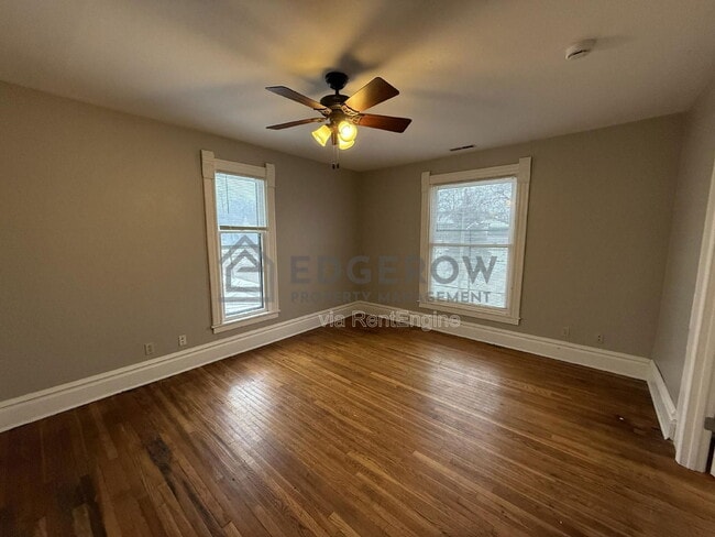 Building Photo - 725 Prospect Ave SE