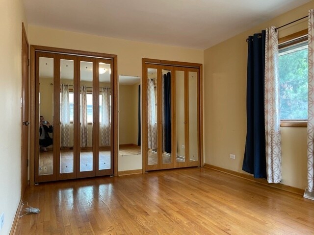 Building Photo - 720 N Broadway Ave