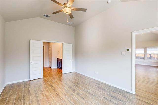 Building Photo - 14162 Birch Farm Dr