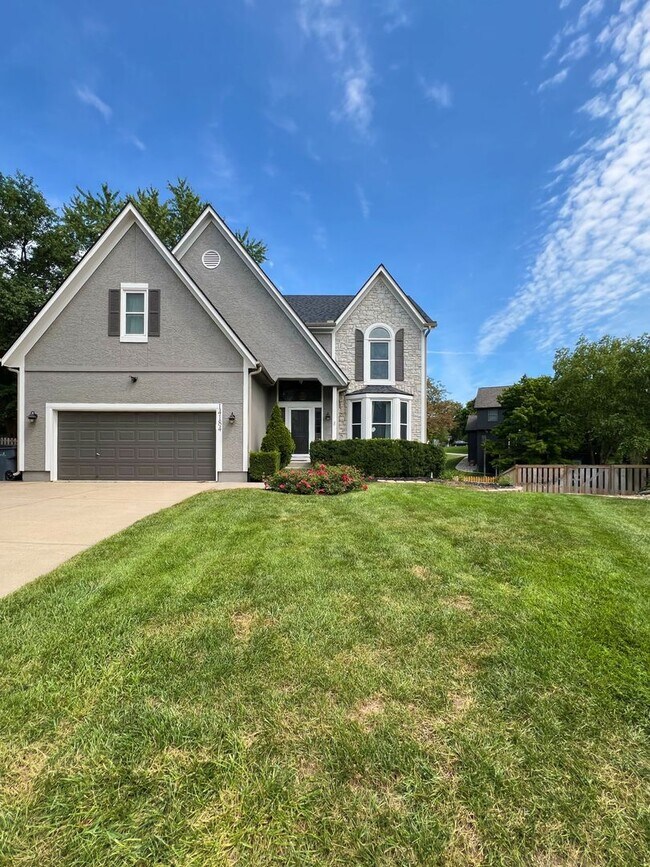 Building Photo - COMING SOON: Stunning 4-Bedroom Home on a ...