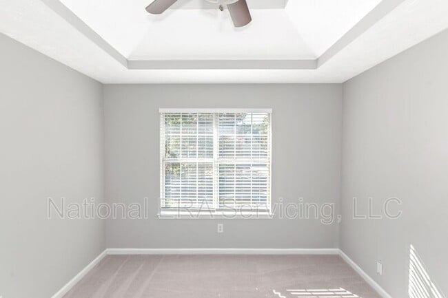 Building Photo - 420 Harvick Cir