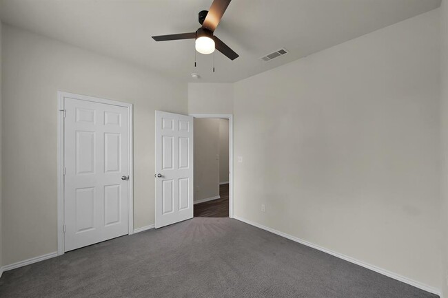 Building Photo - 4202 Amber Ruse Dr