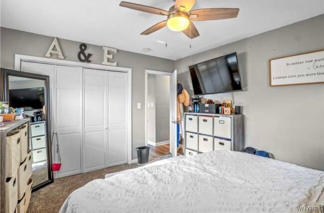 Building Photo - 3 bedroom 2 bath in the heart of Niagara F...
