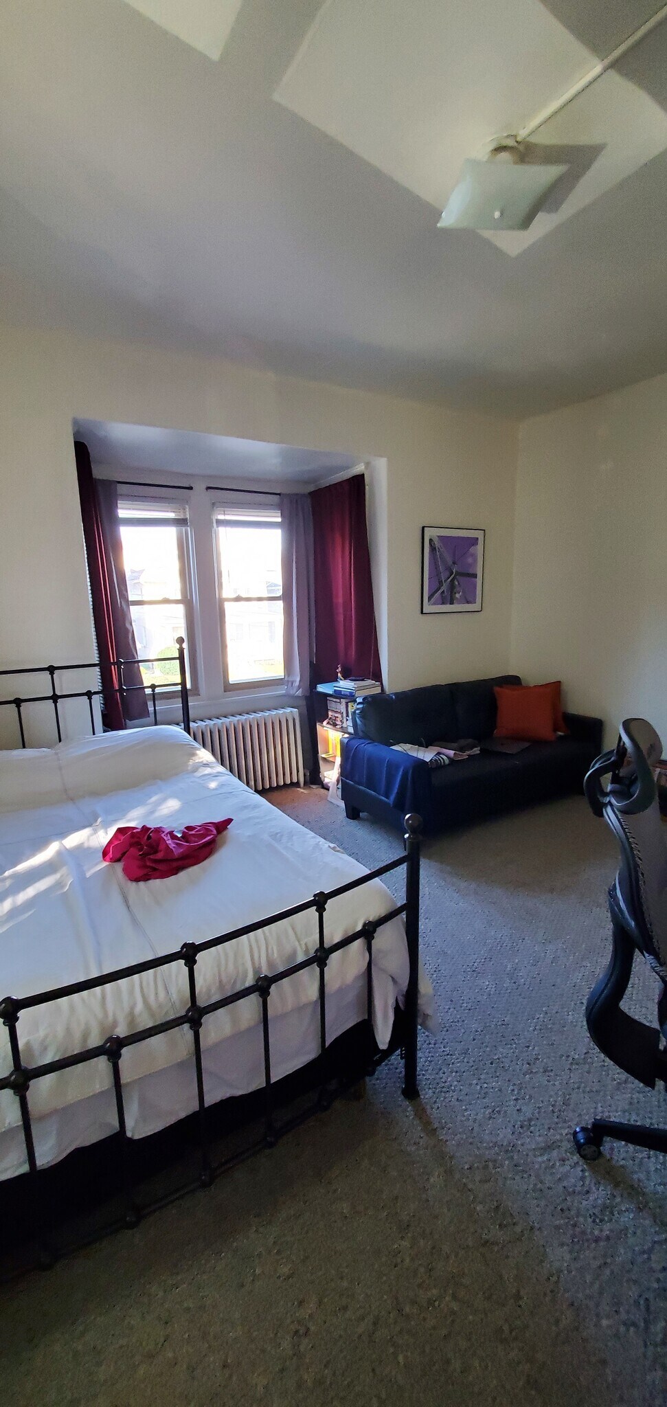 Bedroom Area - 531 W Union Blvd
