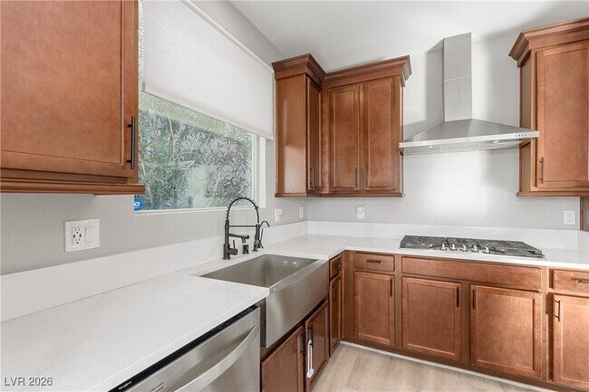 Building Photo - 9929 Fletcher Peak Ave