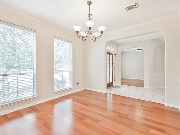 Building Photo - 2502 Bridge Hampton Way