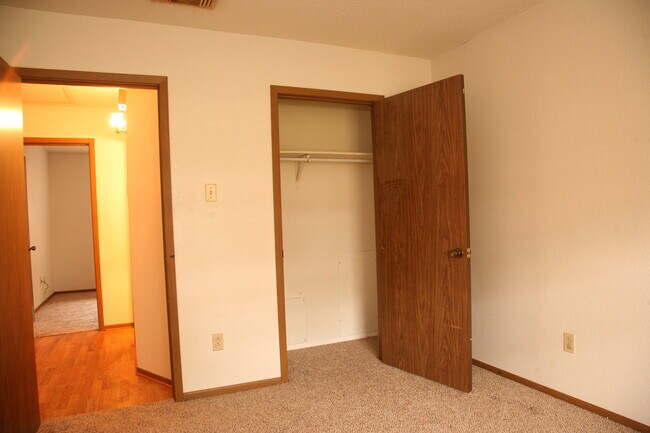 Primary Photo - 6335 Bedford Dr