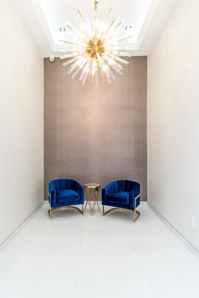 Building Photo - 6122 HUDSON Ave