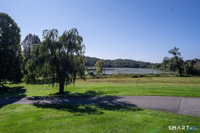 Building Photo - 69 Mudge Pond Rd