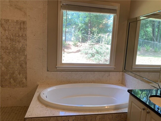 Building Photo - 4210 Burns Heritage Trail