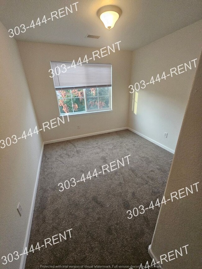 Building Photo - Move In Special!!! Make this your new home in time for the holidays! Located in Sage Creek