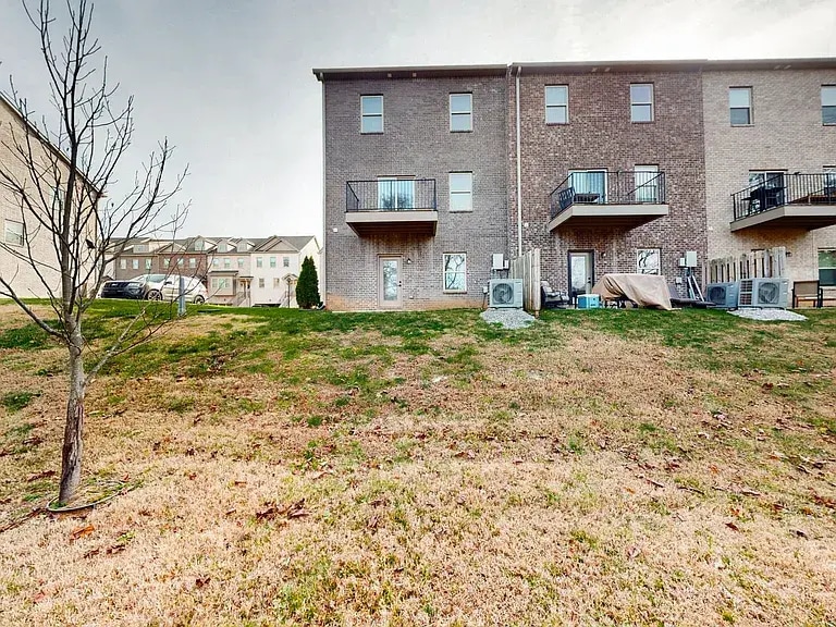 Building Photo - 206 Charlotte Everly Cir