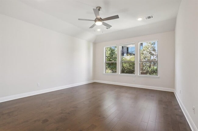 Building Photo - 19304 Summit Glory Trl