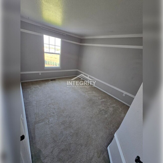 Building Photo - 8551 S Mallard Pl