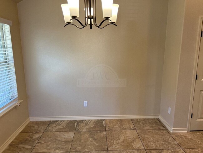 Building Photo - 5908 Cordillera Dr