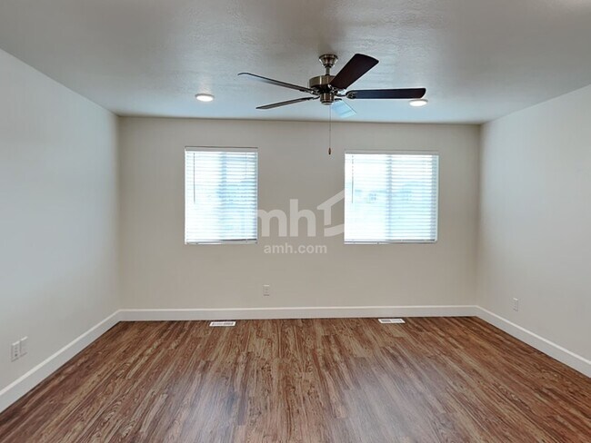 Building Photo - 7391 S Copper Rim Dr