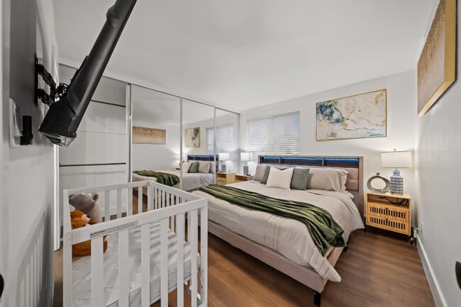 Building Photo - 1676 Raynell Way