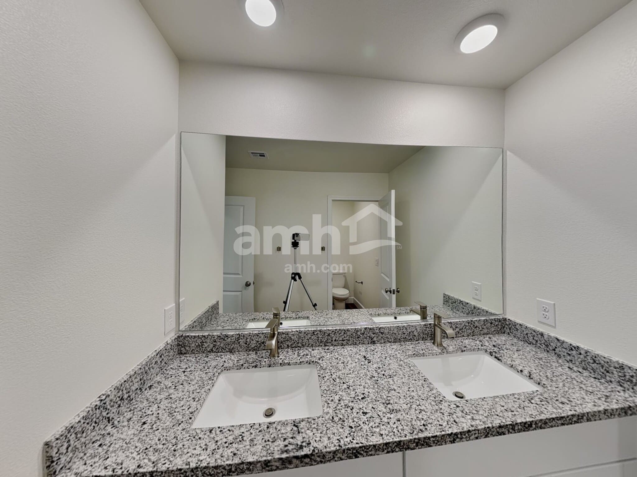 Building Photo - 96 Cabaletta Ln