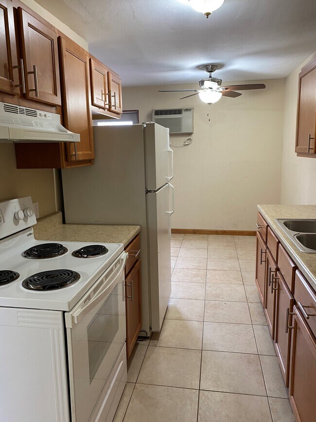 Kitchen - 1306 9th St