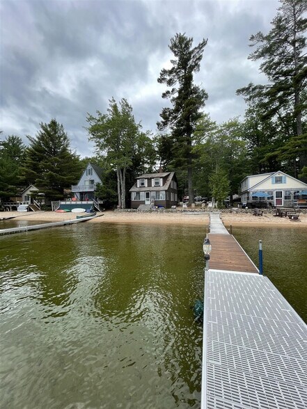 Building Photo - 65 Sebago Rd