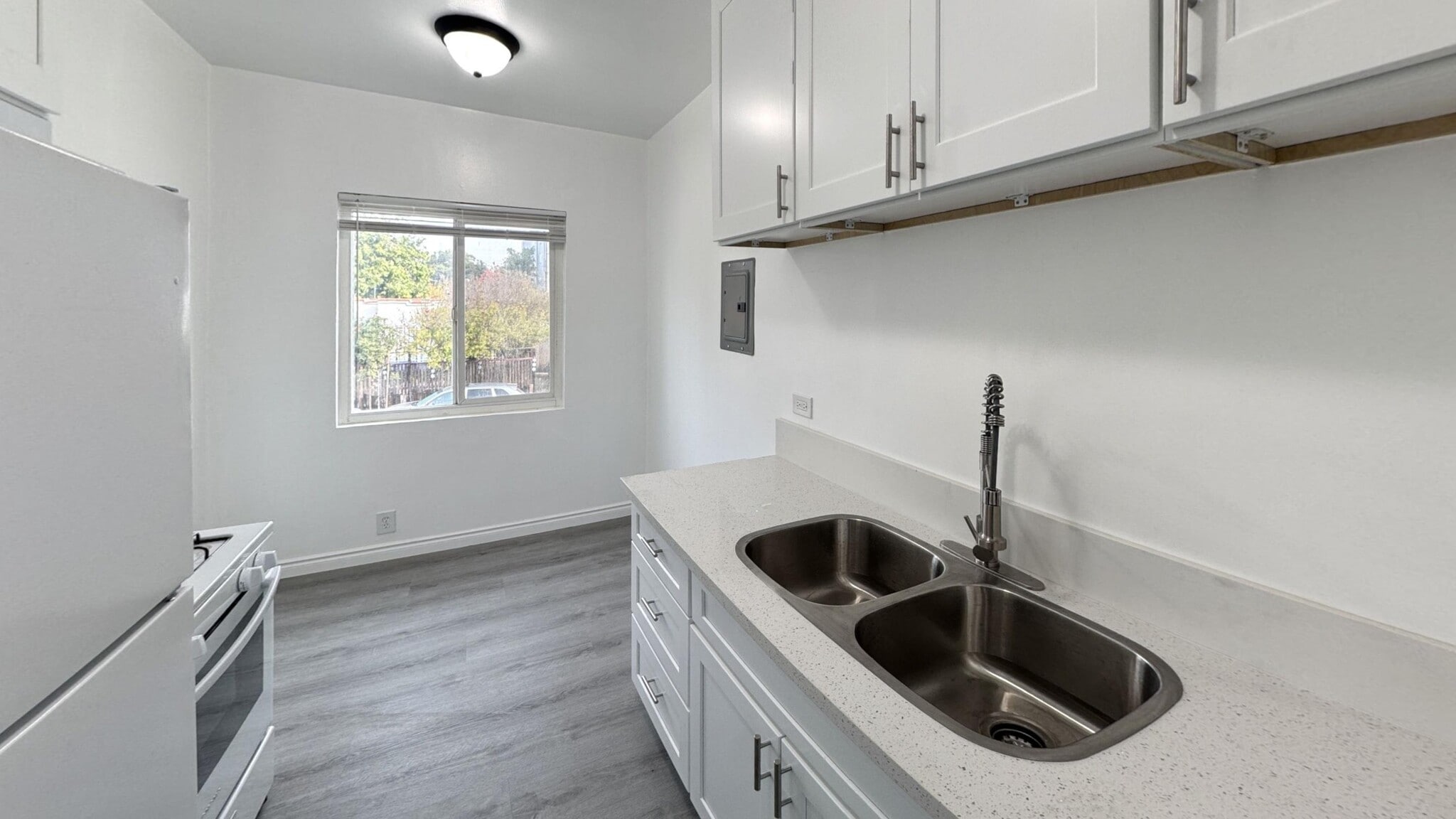 Building Photo - 1731 Pico Blvd