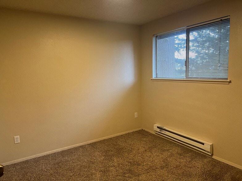 Building Photo - 12123 108th Avenue Ct E