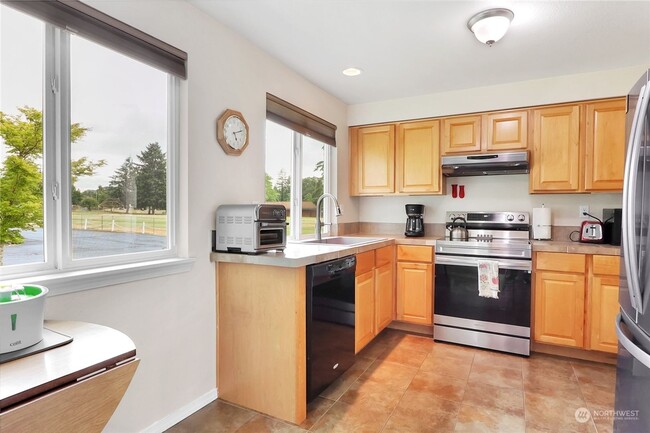 Building Photo - Beautiful 3-Condo in Lakewood – Apply Today!