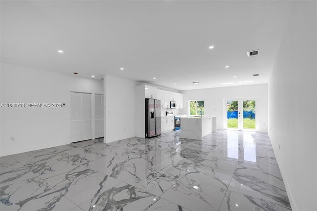 Building Photo - 11870 SW 220th St