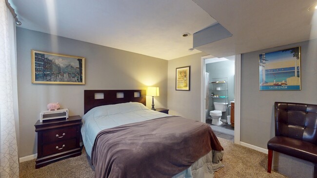 Building Photo - 2716 Stone Valley Dr
