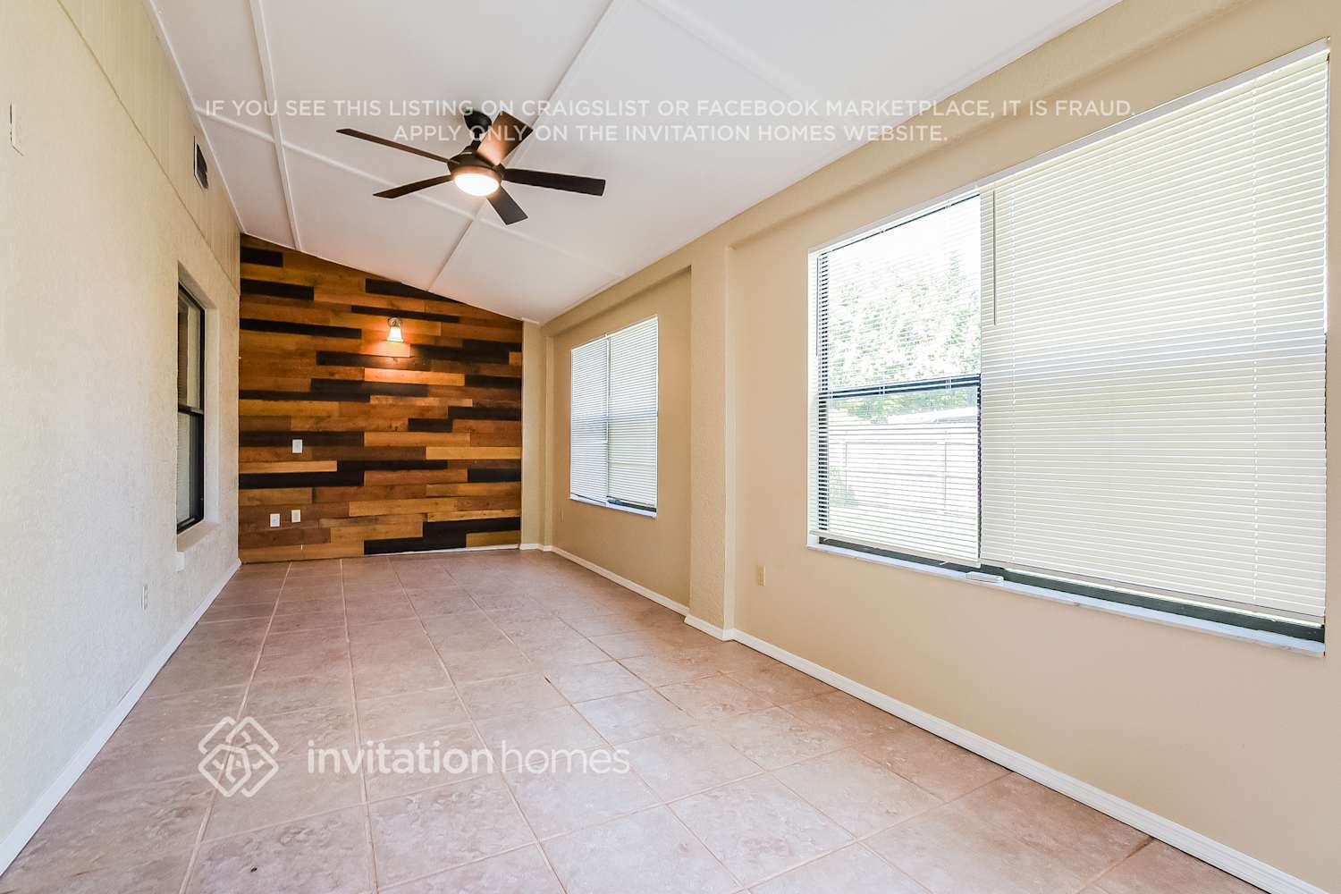 Building Photo - 1978 Fireside Ct