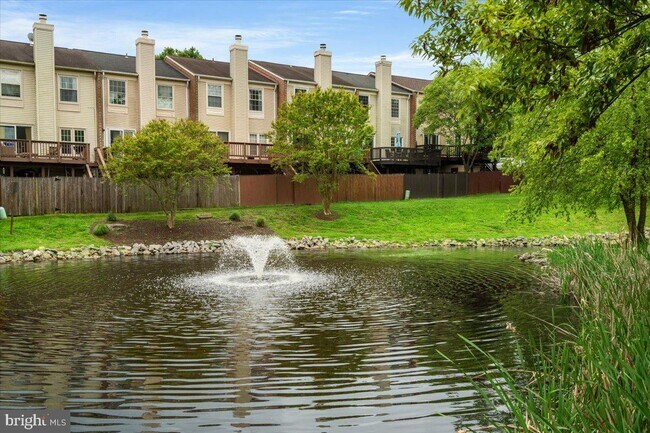 Building Photo - 6562 Sand Wedge Ct