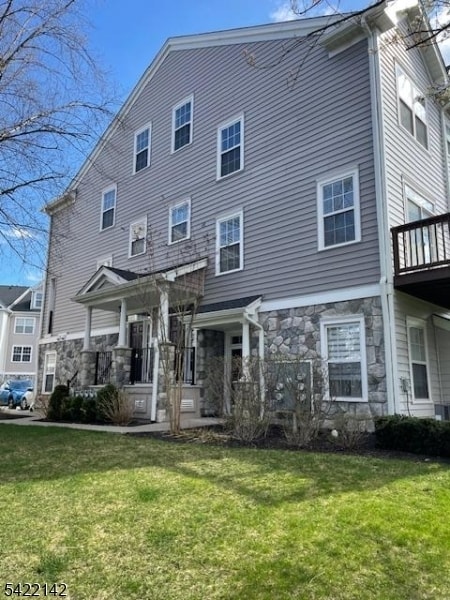 Building Photo - 154 George Russell Way