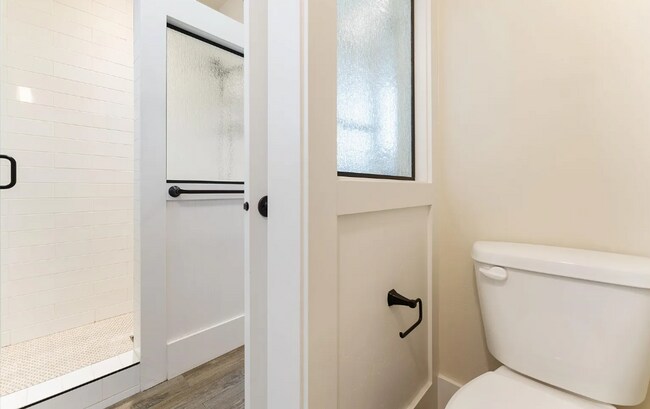 Building Photo - Beautiful 3 Bed 3 Bath home in the Heart of Eagle