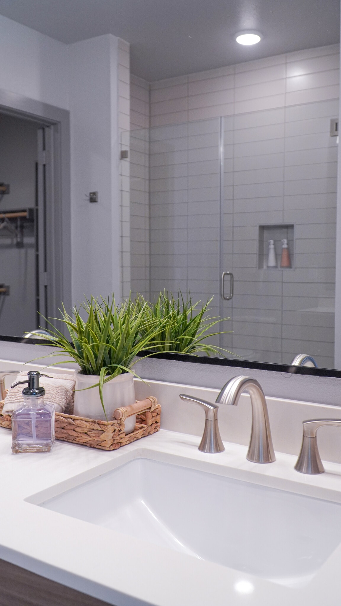 Bathroom - 749 Ipswich Ave
