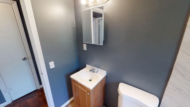 Building Photo - 2502 Flanigan Ct