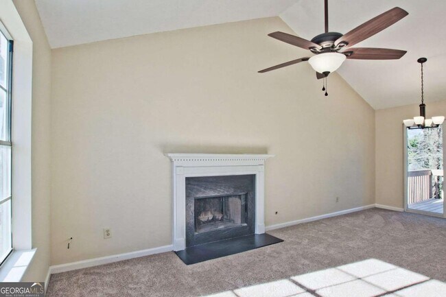 Building Photo - 3657 River Ridge Ct