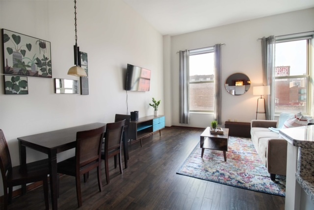 Building Photo - 408 W Saint Clair Ave