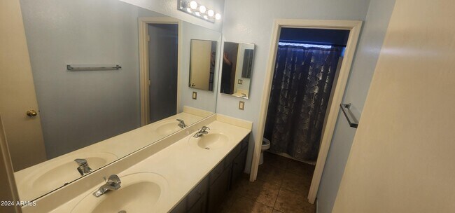 Building Photo - 20608 N 74th Ln