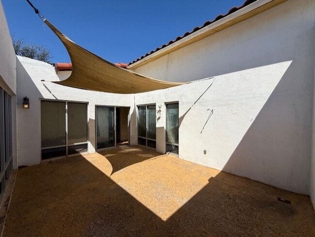 Building Photo - 1717 Clark Blvd