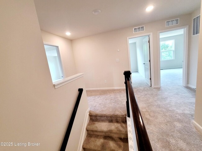 Building Photo - 4121 Bent Creek Dr