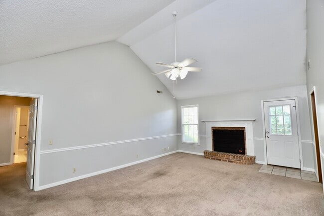 Building Photo - 1450 Morris Way Dr