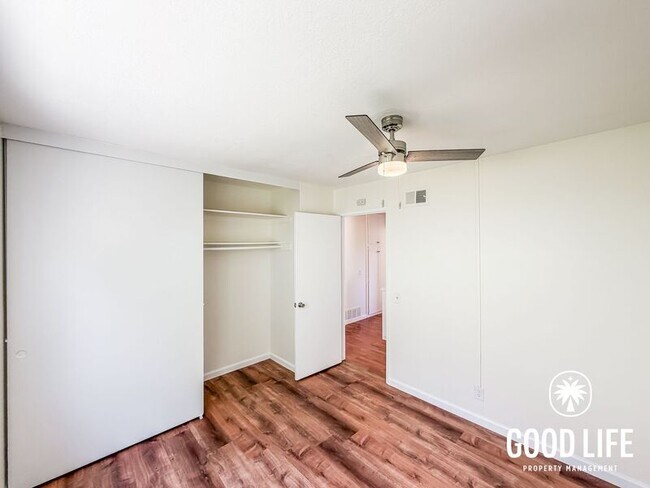Building Photo - 6645 Amberly St