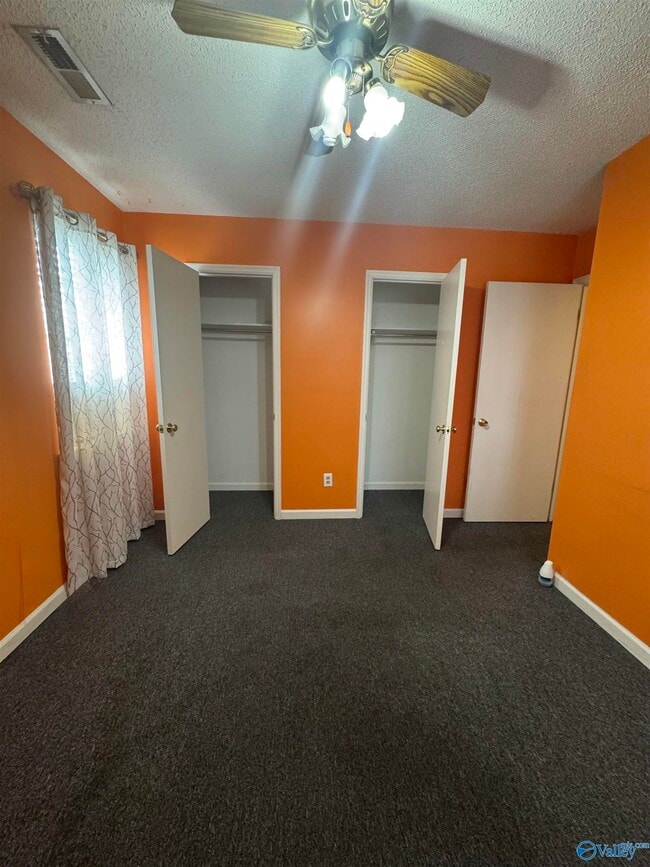 Building Photo - 206 Peabody Rd