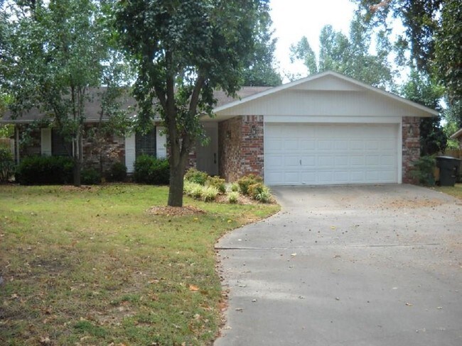 Building Photo - 3417 N Sandpiper Dr