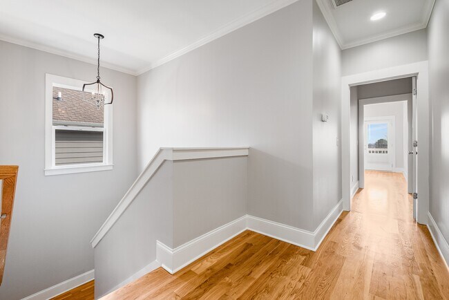 Building Photo - 4604A Michigan Ave