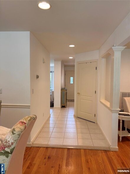 Building Photo - 87 Trotters Ln