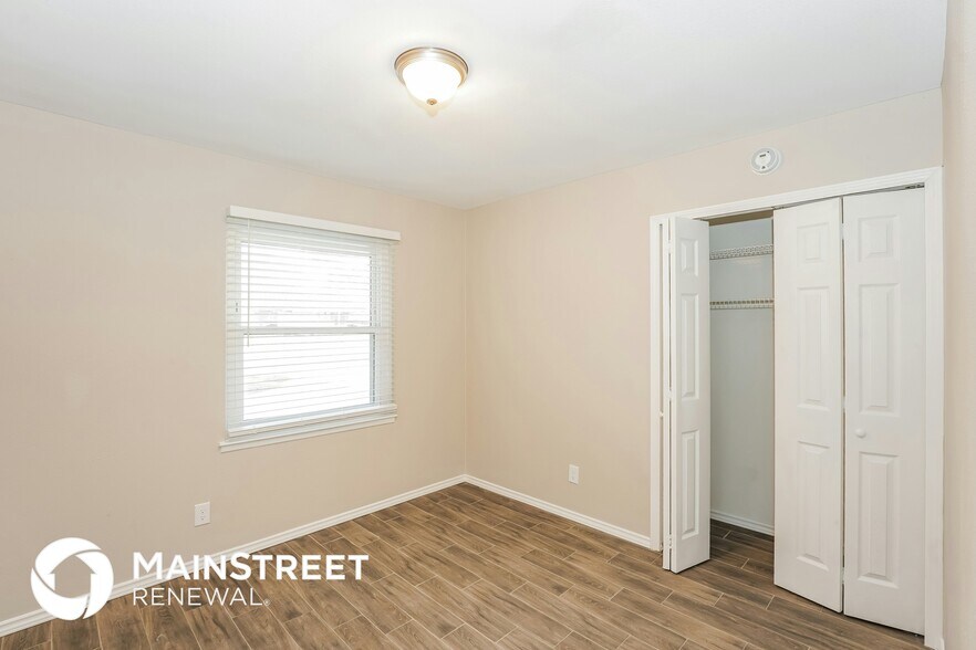 Building Photo - 5038 Overcrest Dr