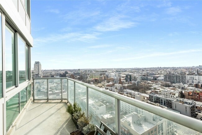 Building Photo - 47-05 Center Blvd