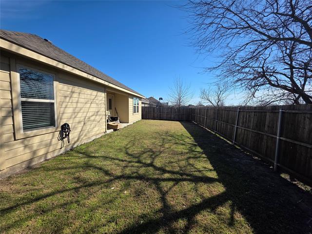 Building Photo - 237 Thoroughbred St